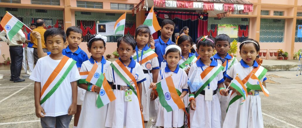 filter: 0; fileterIntensity: 0.0; filterMask: 0; captureOrientation: 0;
algolist: 0;
multi-frame: 1;
brp_mask:0;
brp_del_th:null;
brp_del_sen:null;
delta:null;
module: photo;hw-remosaic: false;touch: (-1.0, -1.0);sceneMode: 8;cct_value: 0;AI_Scene: (-1, -1);aec_lux: 0.0;aec_lux_index: 0;albedo:  ;confidence:  ;motionLevel: -1;weatherinfo: weather?null, icon:null, weatherInfo:100;temperature: 42;